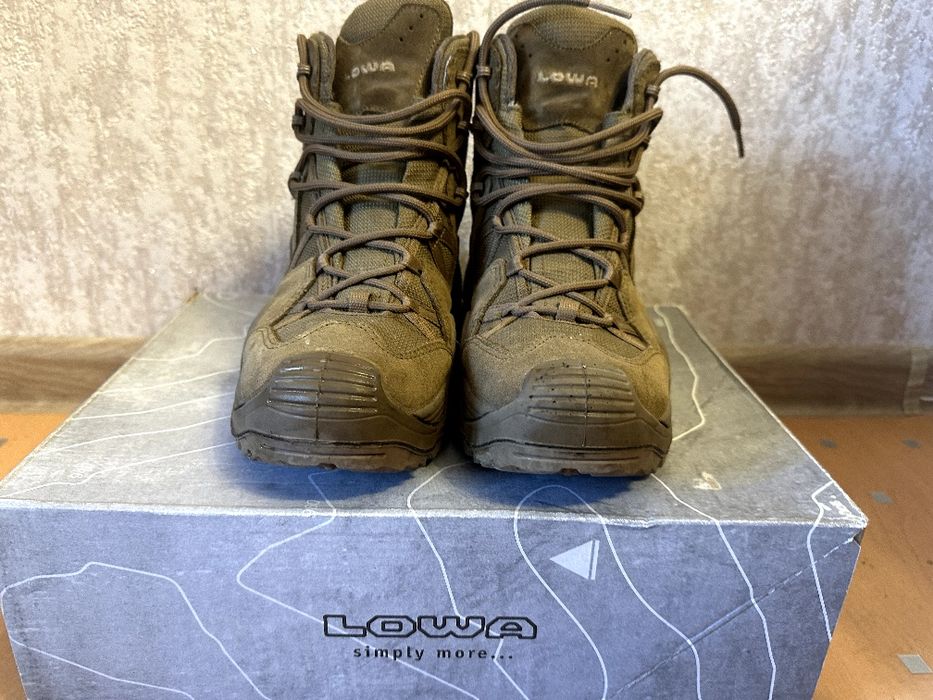 Оригінальні  берці - Lowa Zephyr