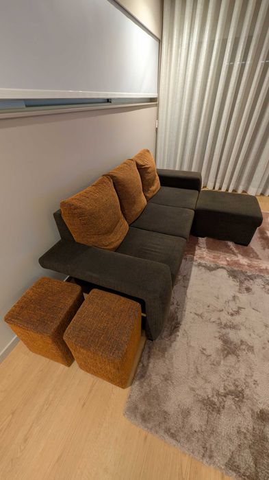 Sofá 3 lugares com 2 bancos e chaise long móvel