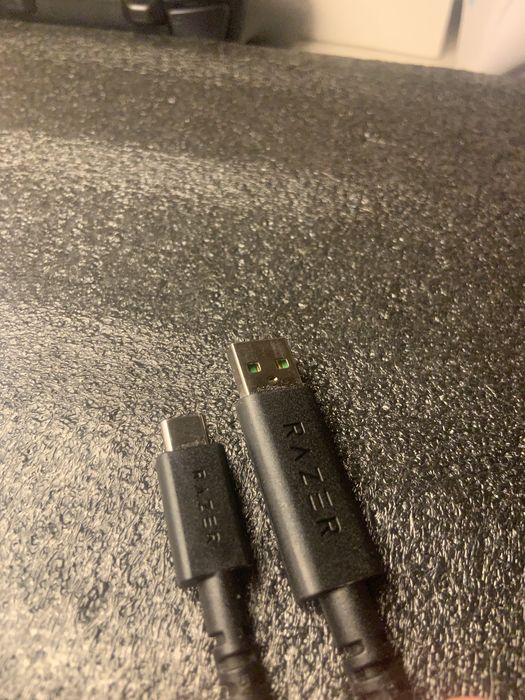 Razer wolverine v3 te e rato gaming xm2we