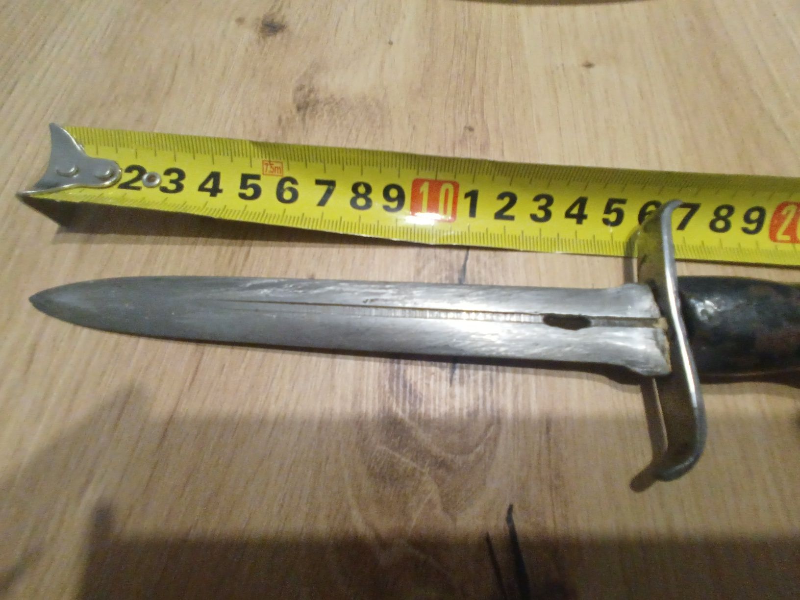 Stary nóż sztylet bagnet