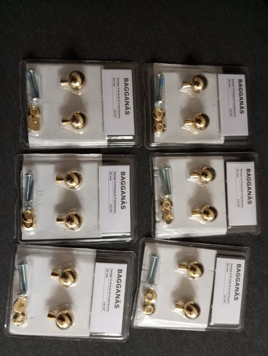 6 conjuntos de 2 puxadores Bagganas IKEA, Novos  
dourada