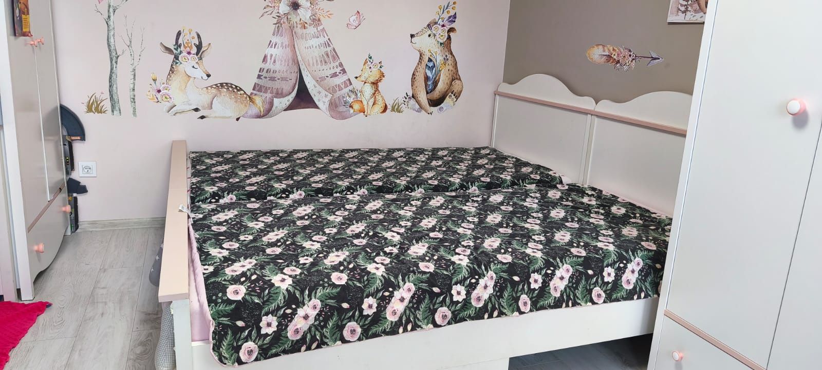 Łóżko Mia z materacami 2 szt plus szuflada gratis