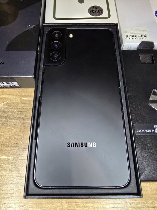 Samsung Galaxy s 22+ 22 + plus с 22 плюс phantom black 256 gb