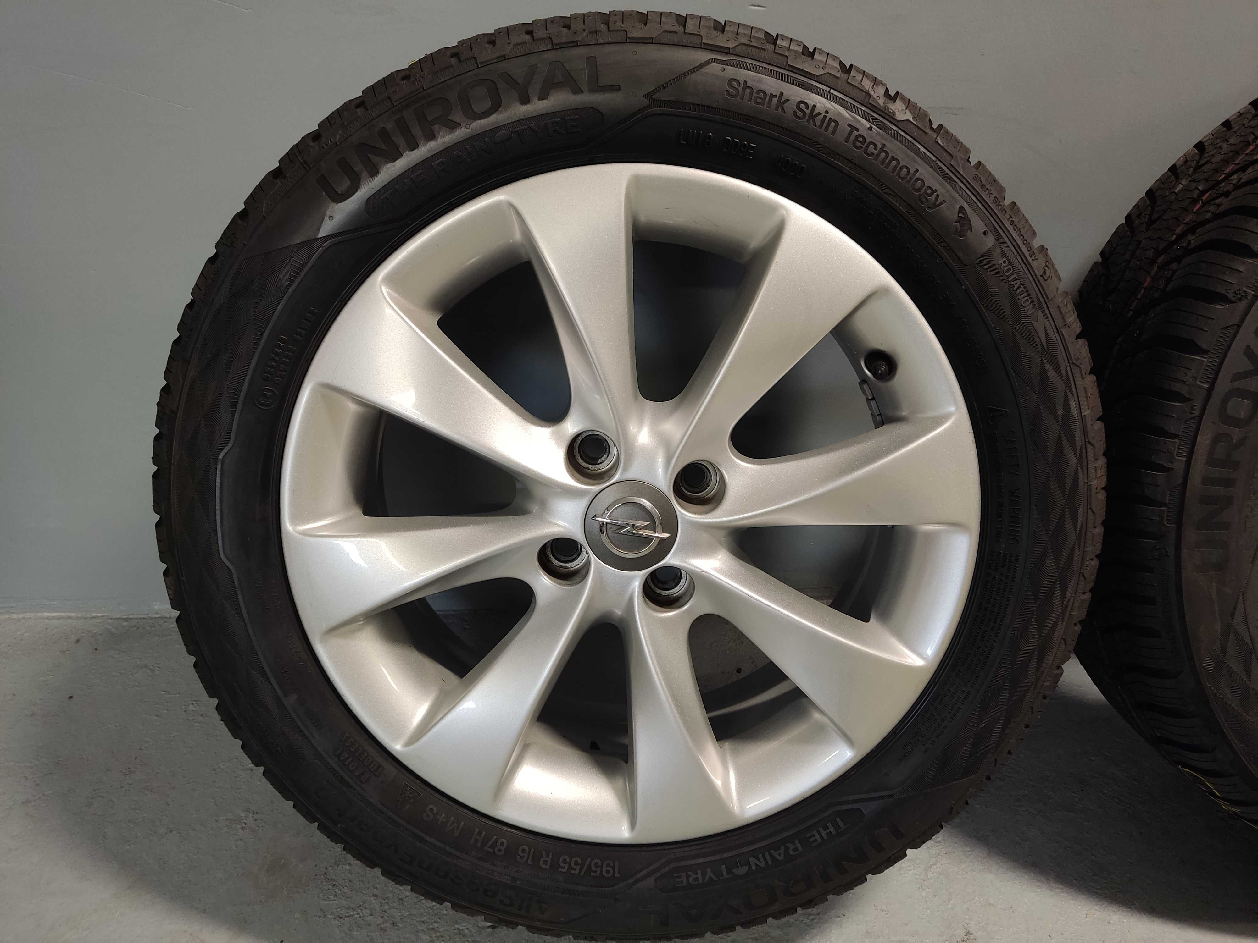 Koła alu 16 Opel Corsa D E, 4x100, Uniroyal 195/55R16 Nowe, 2020 rok