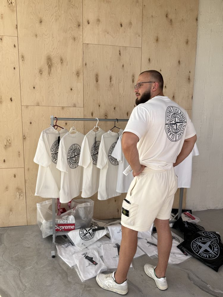 Футболка stone island
