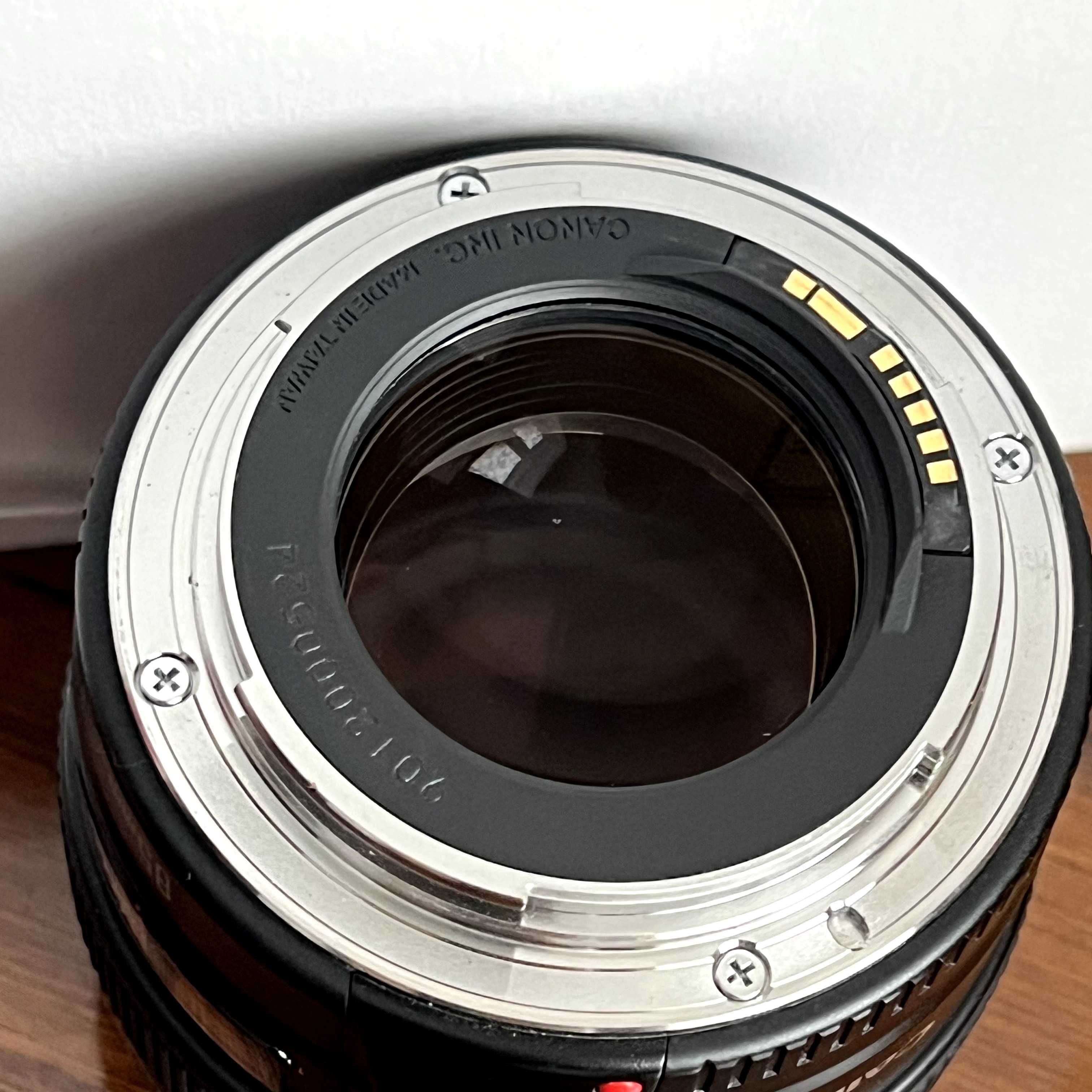Obiektyw Canon EF 85 mm f/1.8 USM stan idealny