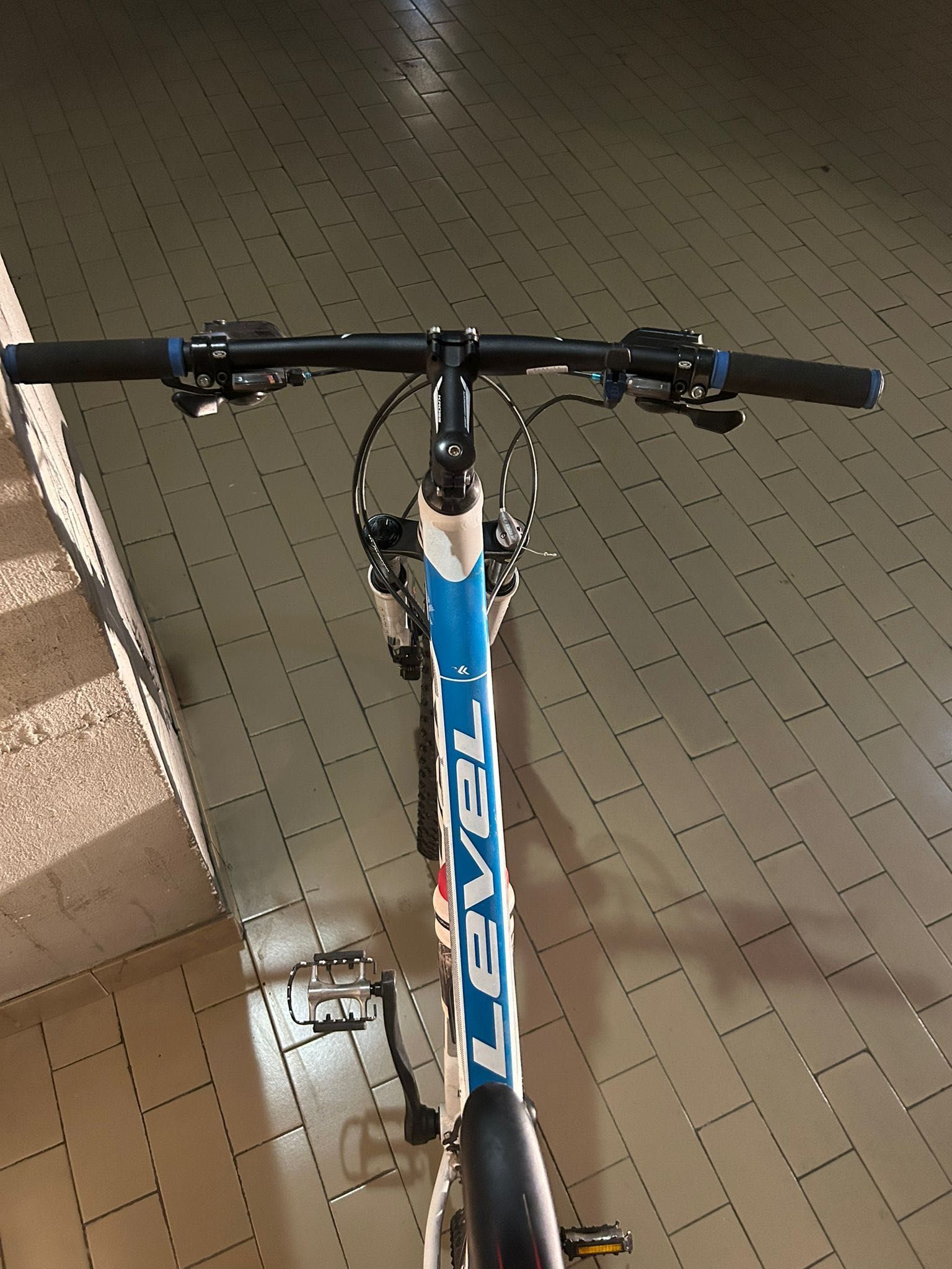 Bicicleta kross level R3  BTT(bom estado)