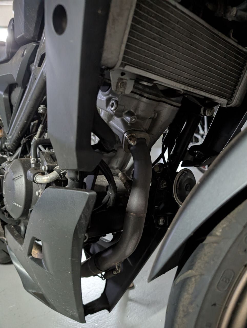 Escape MIVV GP Pro Black Honda CB125R