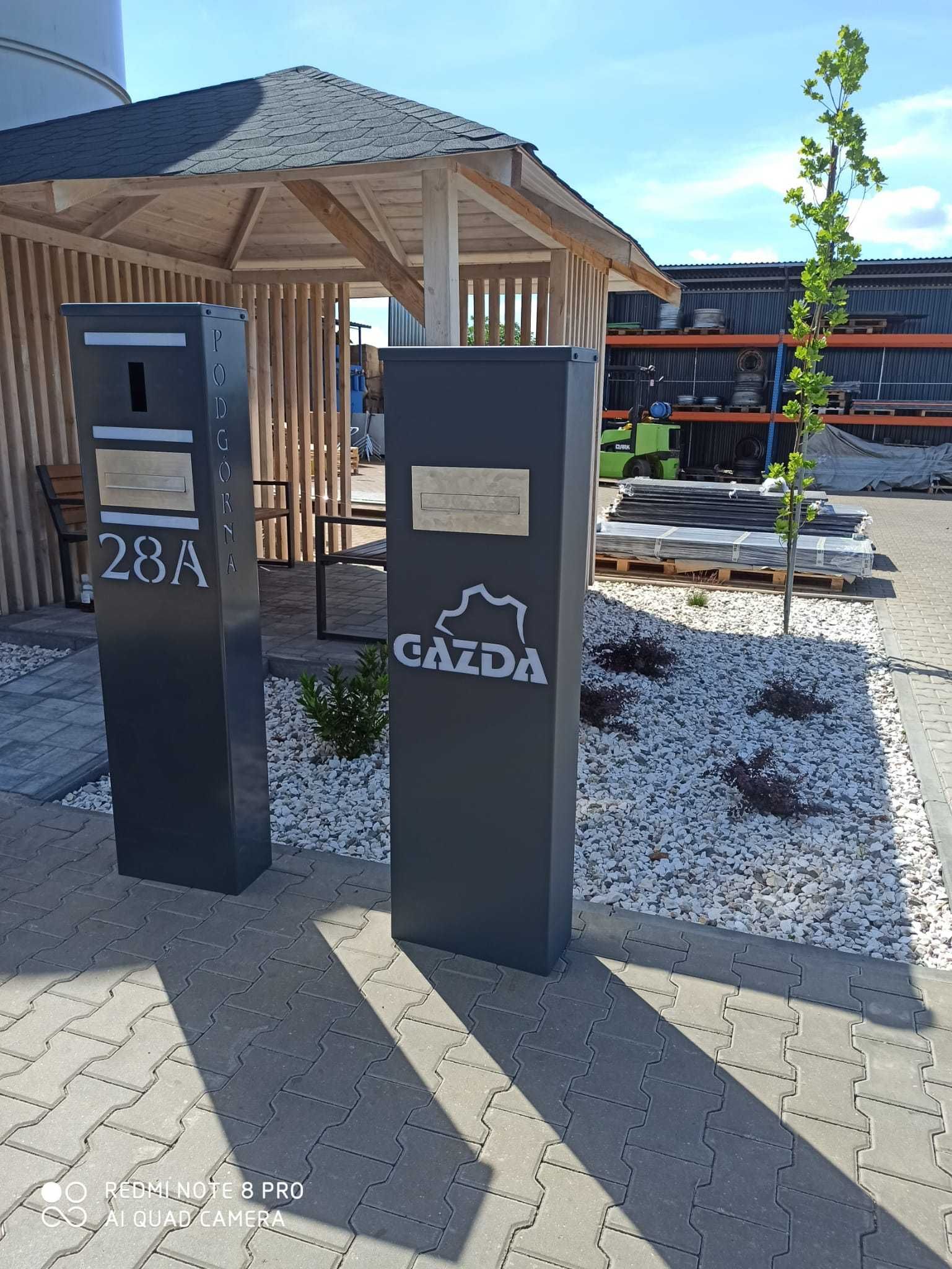 .. Słupek multimedialny Słupek na listy PODŚWIETLANY
