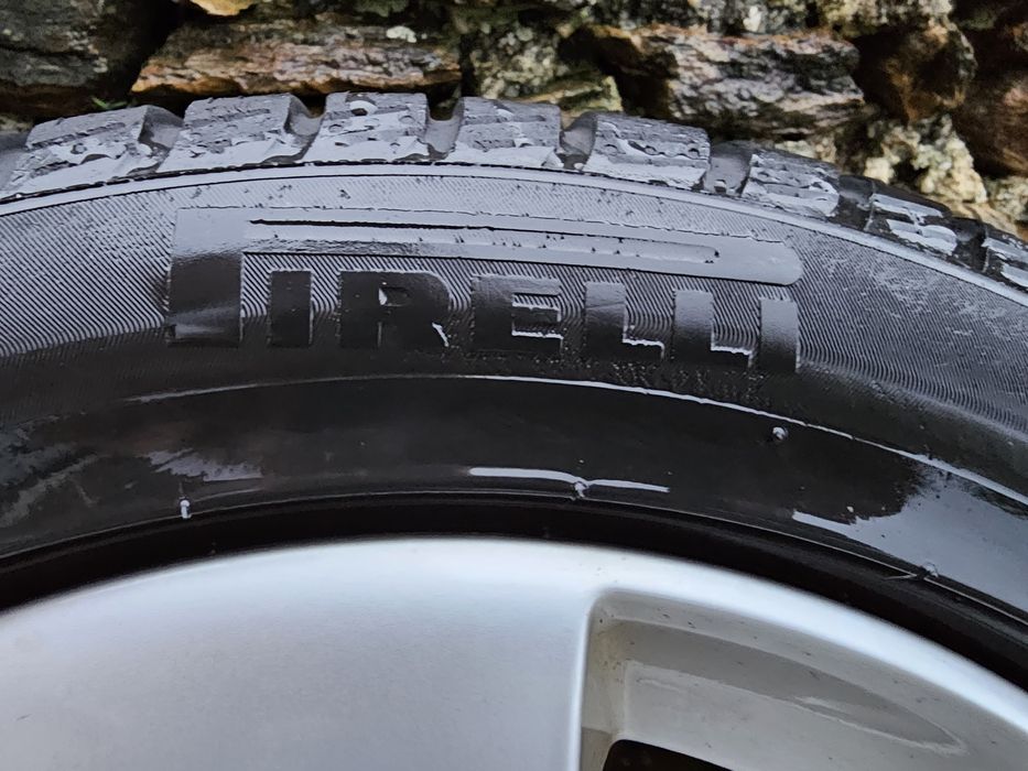 Jantes 17 5×112 Audi VW Seat Skoda Mercedes com pneus 225/50R17
Possív