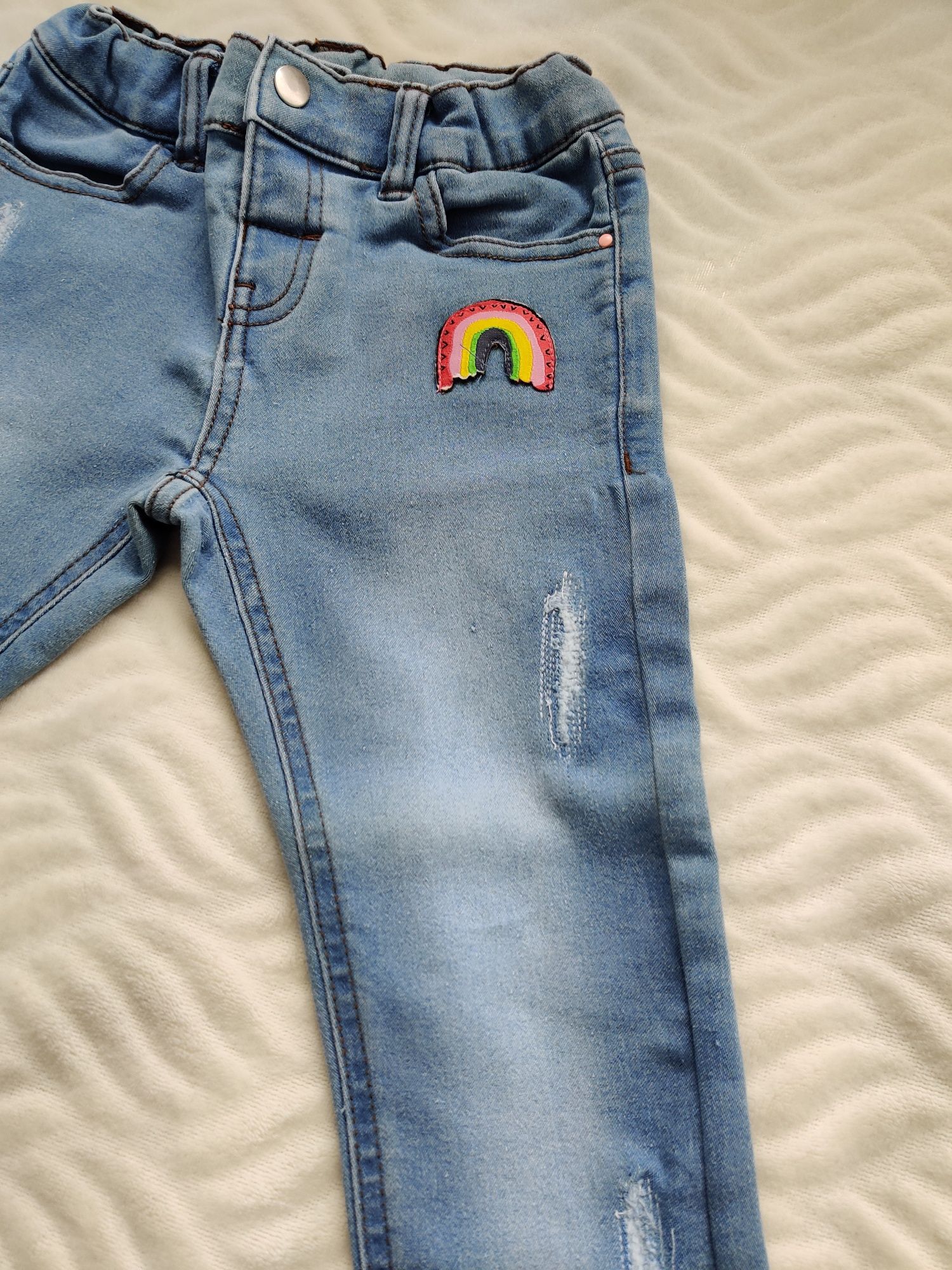 Nowe spodnie jeansowe 5.10.15 r.98