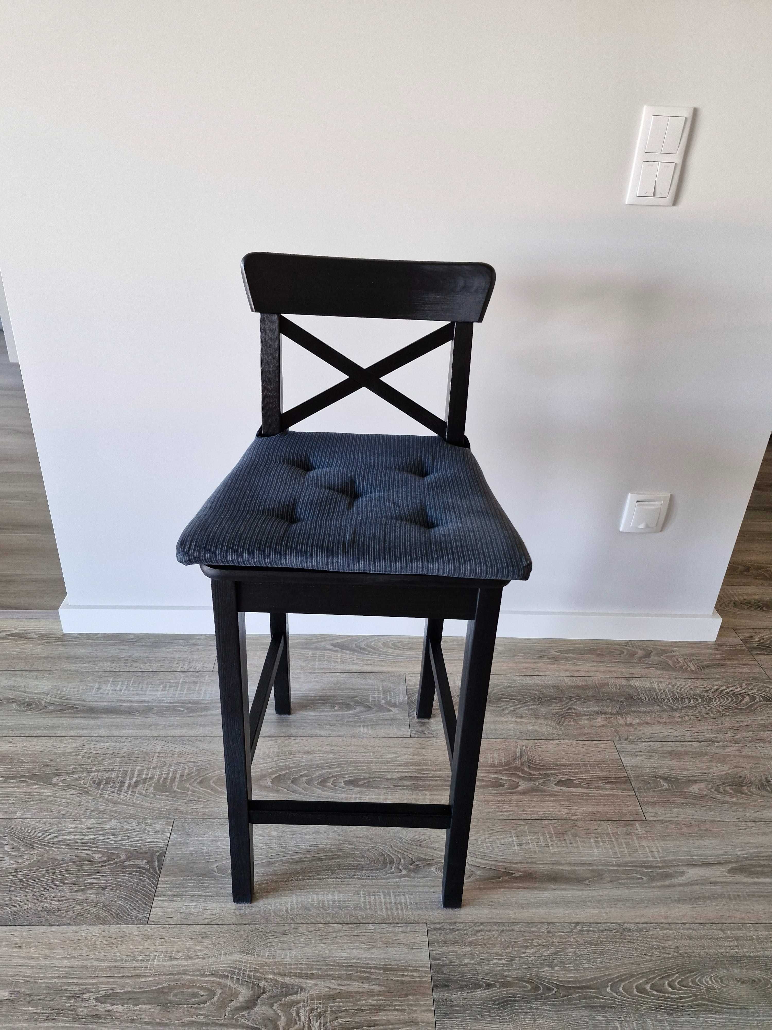 2 Cadeiras altas IKEA INGLOF 63cm Castanho-Preto  + Almofadas