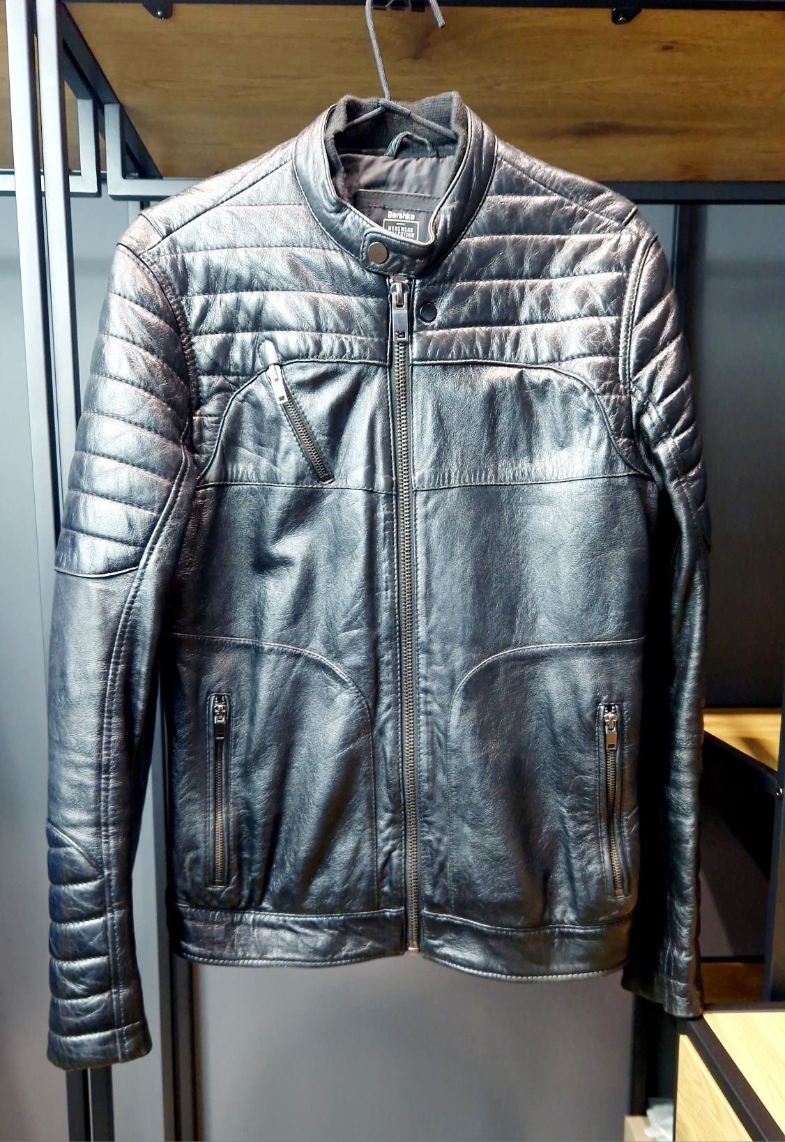 Чоловічі шкіряні куртки Bershka