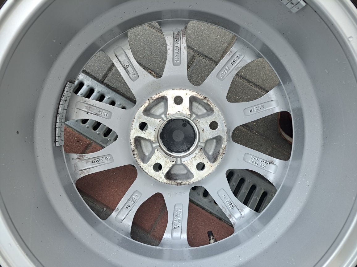 Hyundai I35/ Kia sportage/ koła alufelgi 215/70 r16