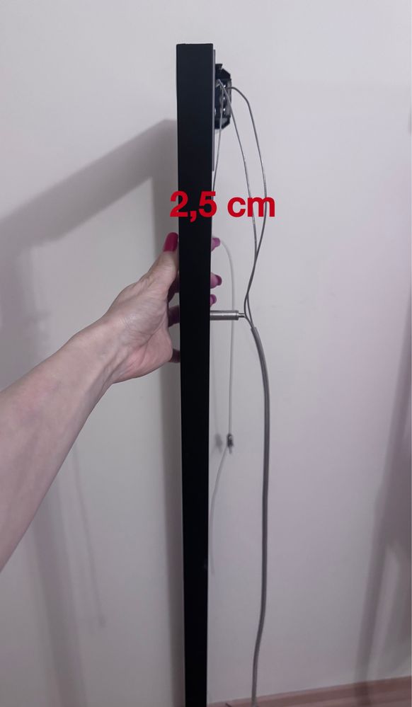 Lampa LED prostokątna.