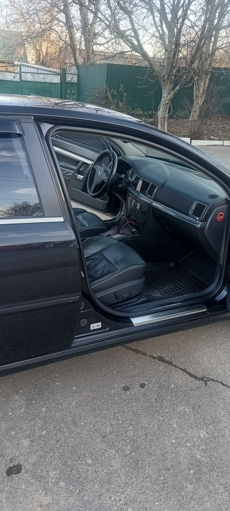 Продам opel vectra c 2006 года ГАЗ бензин .