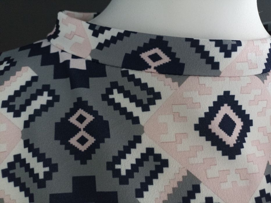 Letnia sukienka. Rozmiar S/M.