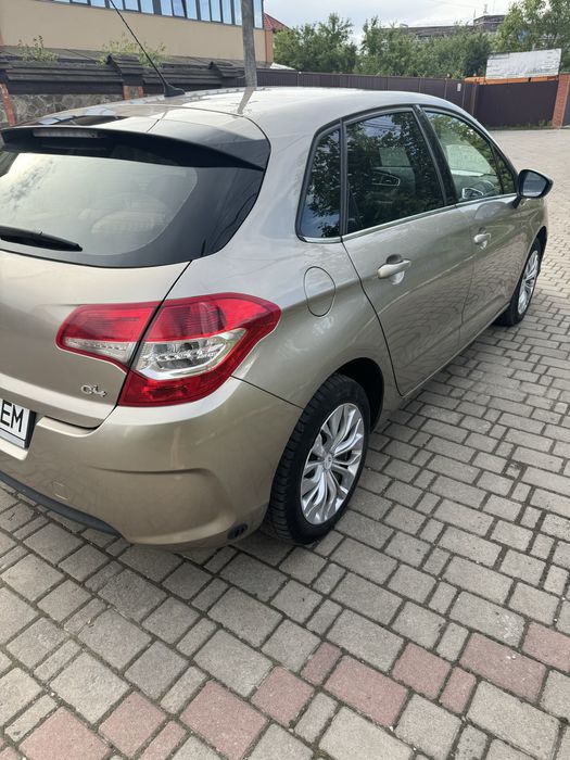 Продам автомобіль