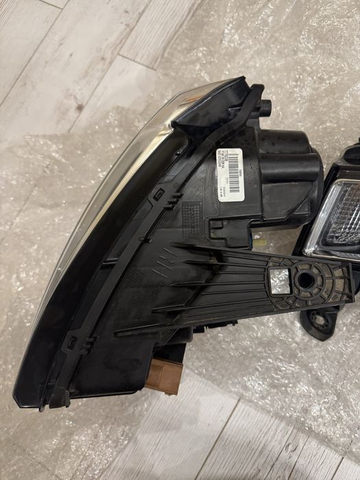 Фары Jeep Grand Cherokee wk2 ‘17-21 оригинал USA