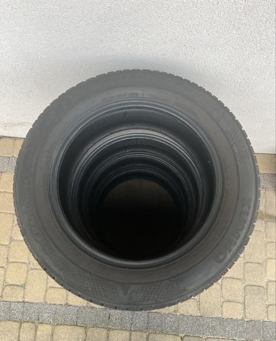 225/60 R17 99H zimowa Kumho