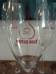 Conjunto de 9 copos (flutes) "Mateus rosé"