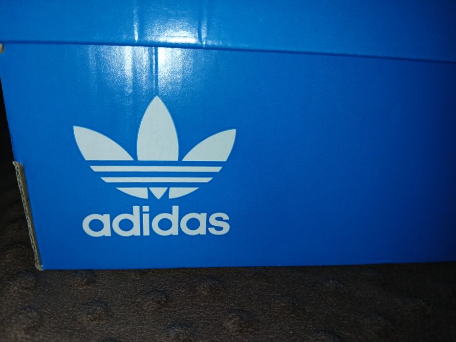 Superstary czarne - Nowe