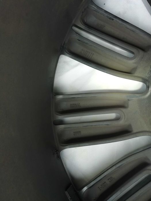 Alufelga Land Rover J8A2-1007-TA Sparkle Silver 5x108 9Jx22CH ET45 22"