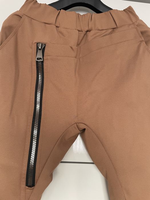 Nowe spodnie dresowe Polskiej firmy Magnes, rozmiar S/M małe L