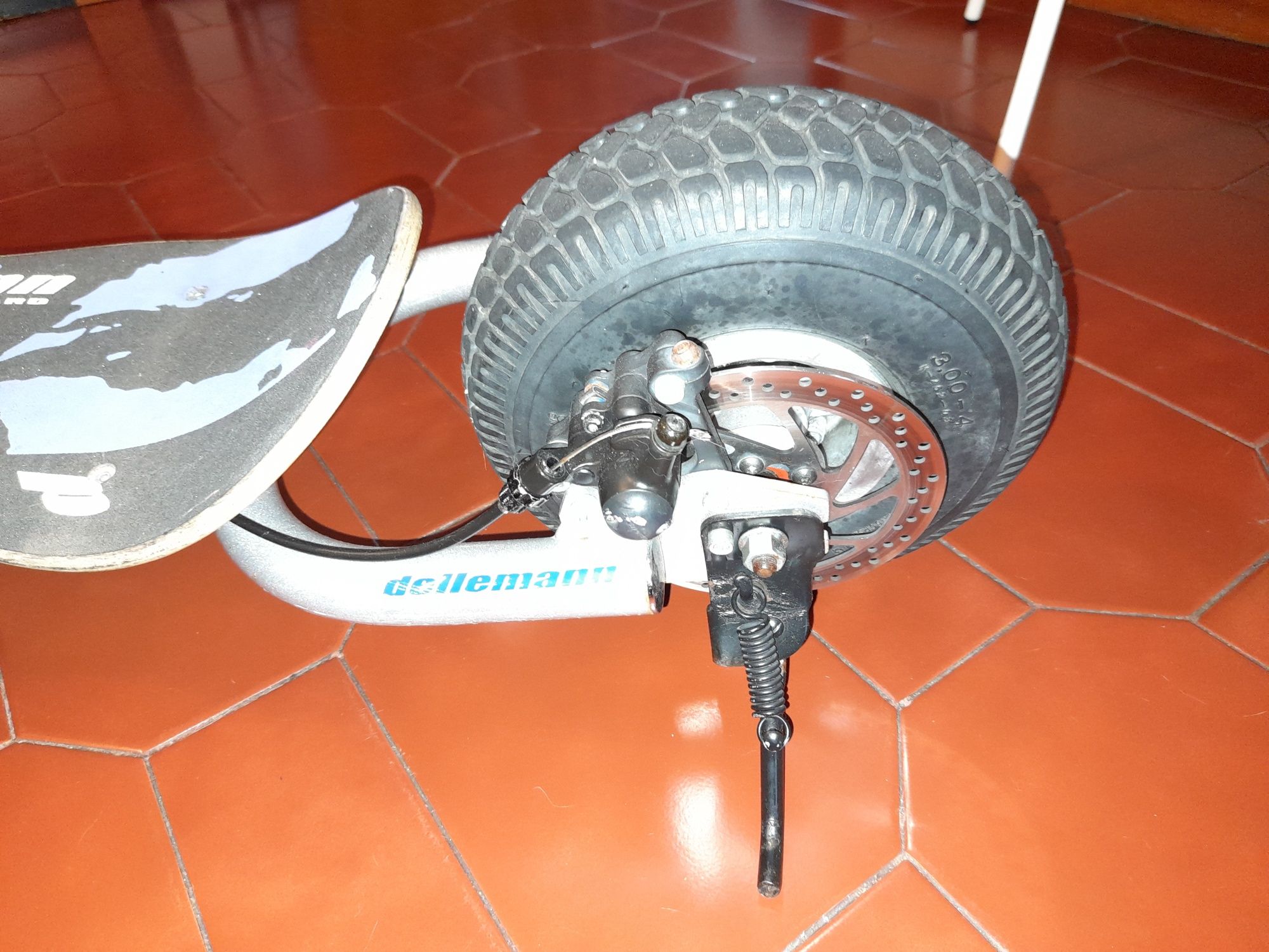 Vendo ou troco trotinet scootboard