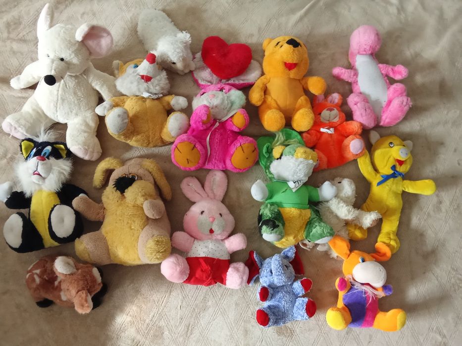 Продам недорого м'ягкі іграшки