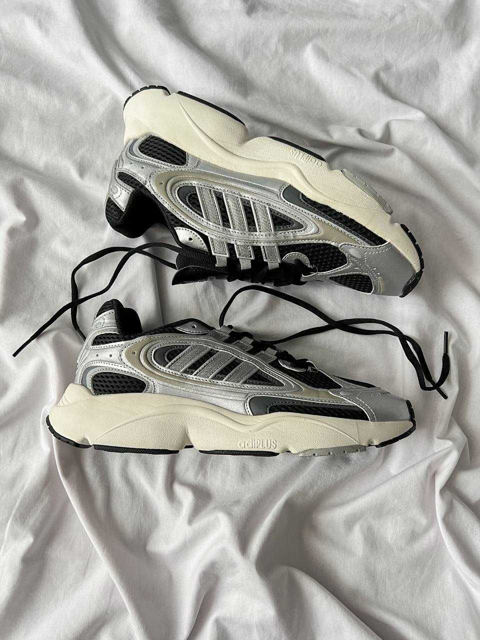 Кросівки кроссовки Adidas Ozmillen Black Silver White