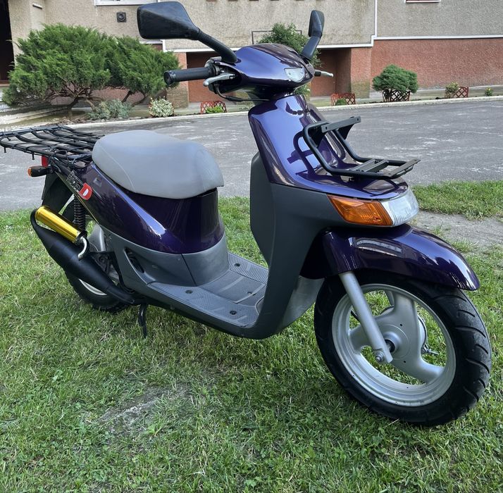 Скутер Honda Topic