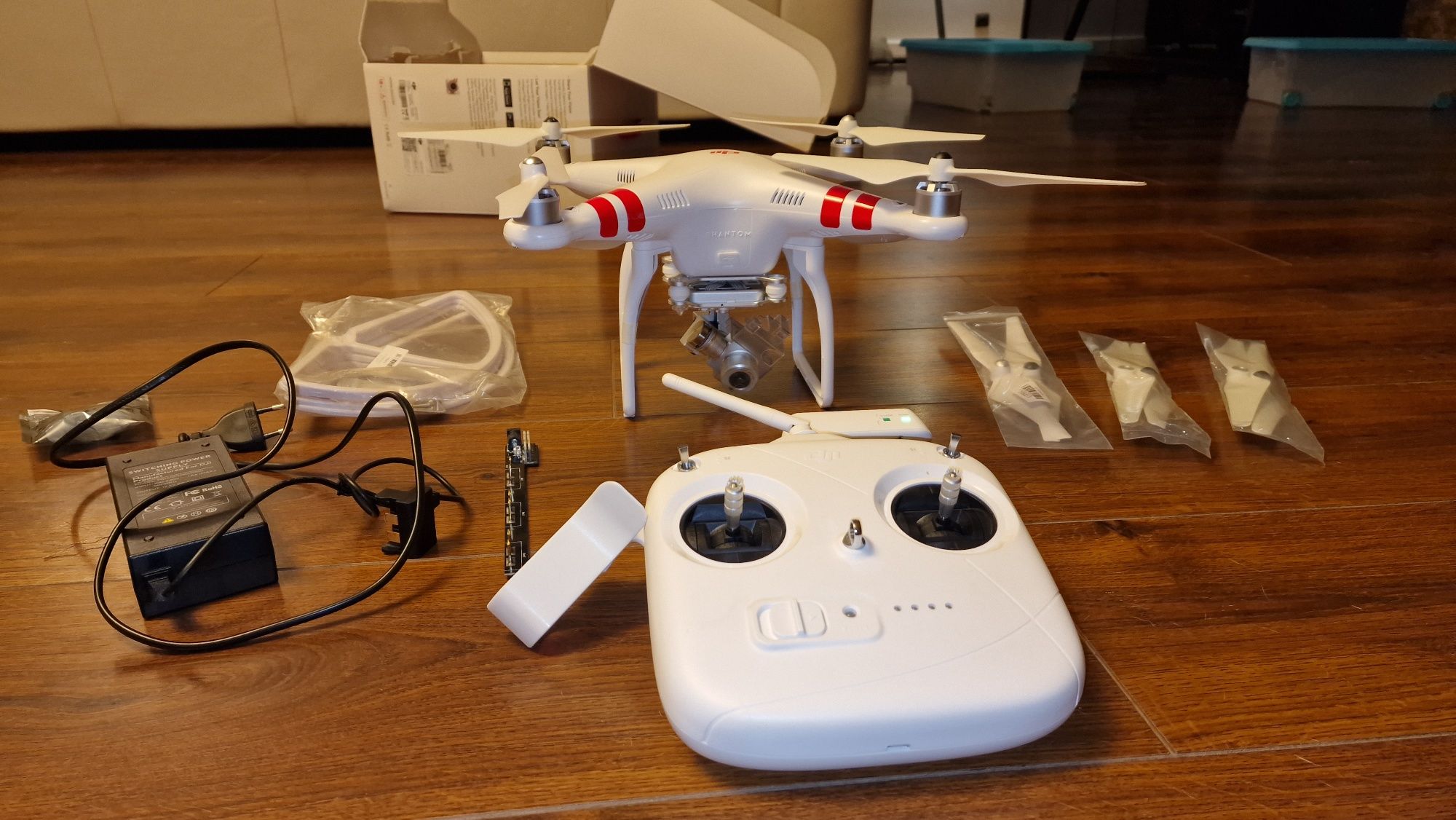 (10% Mais baixo por 10 dias) Drone Dji Phantom 2 Vision Plus sem bater
