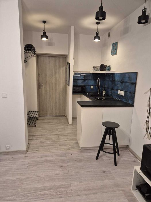 Śliczna kawalerka bezczynszowa przy. ul Czereśniowej