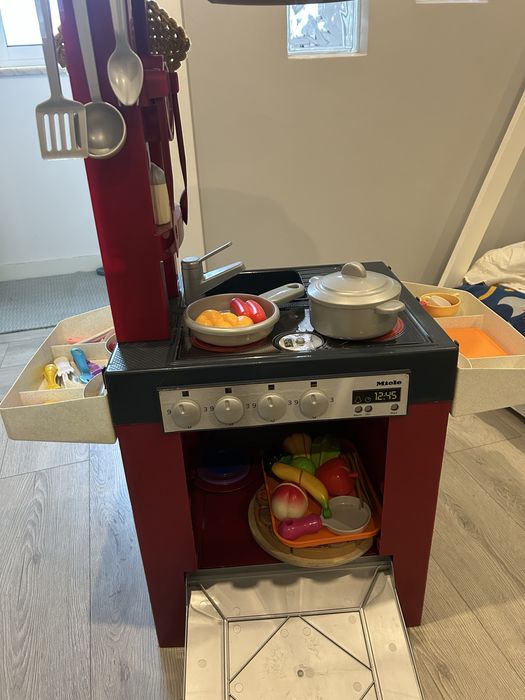 Cozinha de brincar com acessórios