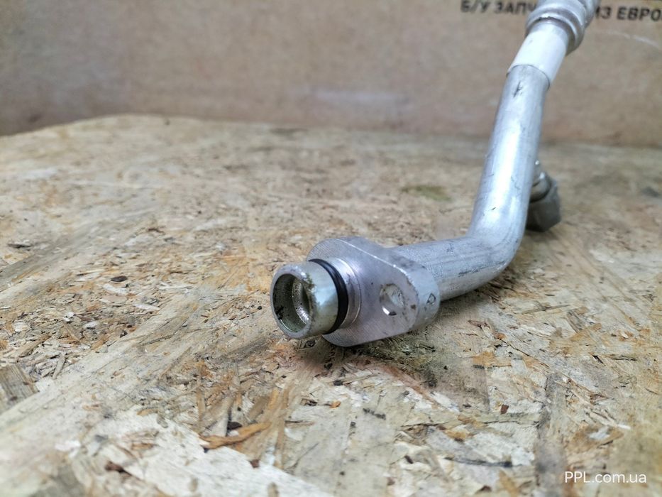 Jeep Compass II 2016- трубка кондиционера P68302469AB / 68302469AB