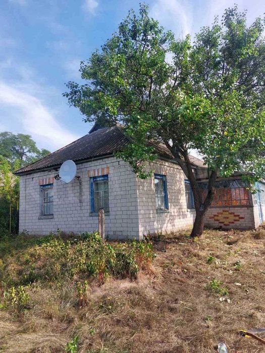 Продається будинок у с. Строкова під лісом