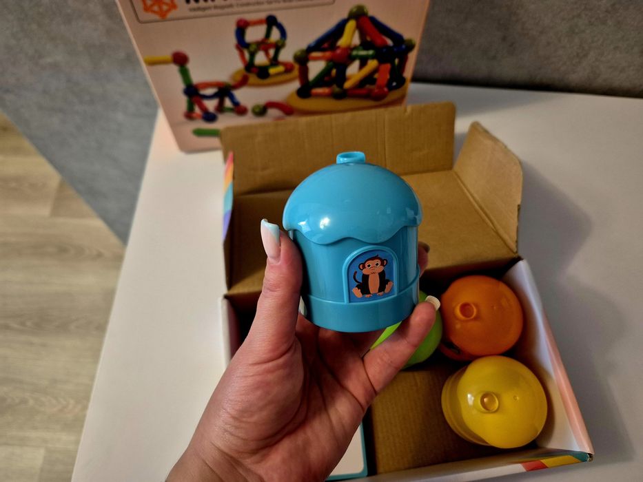 Дитячі розвиваючі ігри (магнітний конструктор/вивчення кольору,рахунок