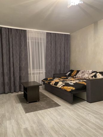 Однокімнатна квартира Подобово Погодинно 500 грн