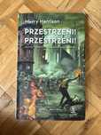 Przestrzeni! Przestrzeni! Harry Harrison.