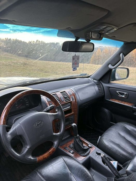 Hyundai terrracan 2.9 crdi  4x4 reduktor klima hak