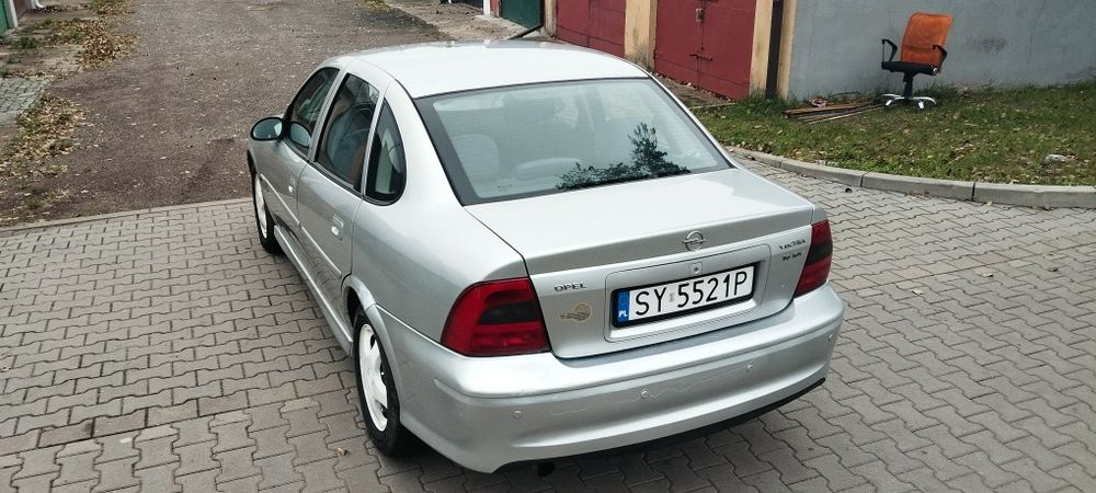 Opel Vectra 1.6 16V 101 kM 1999 r. Serwisowany. Klima. Bez Rdzy.