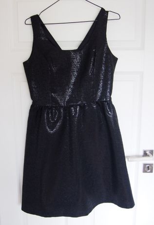 Elegancka sukienka czarna z połyskiem, RESERVED, r. 40 , jak nowa!