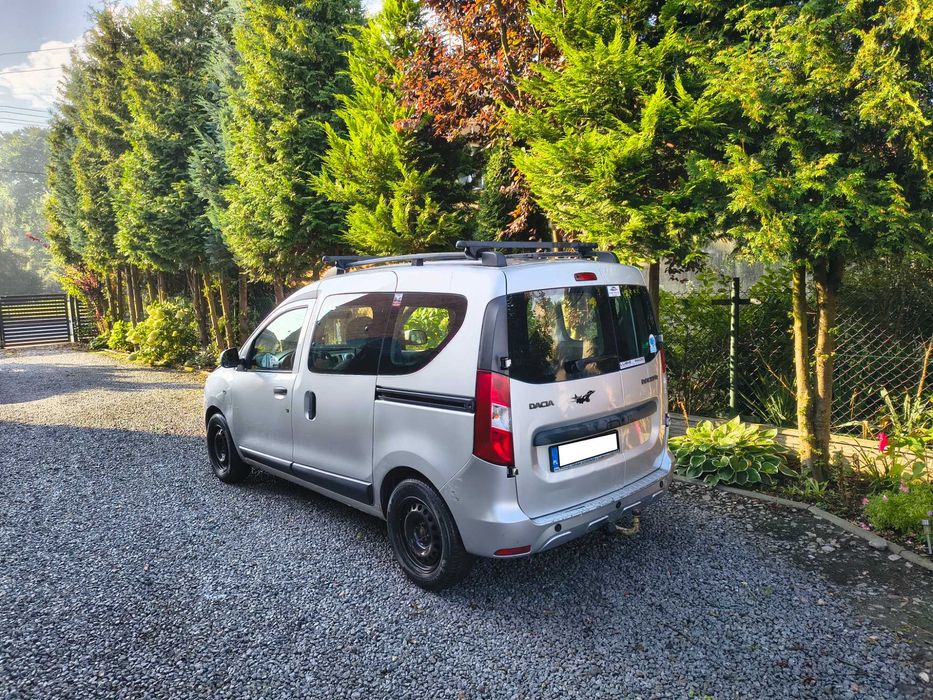 * * * Dacia Dokker * 1.5 DIESEL * 5-osobowy *  2012r * * *