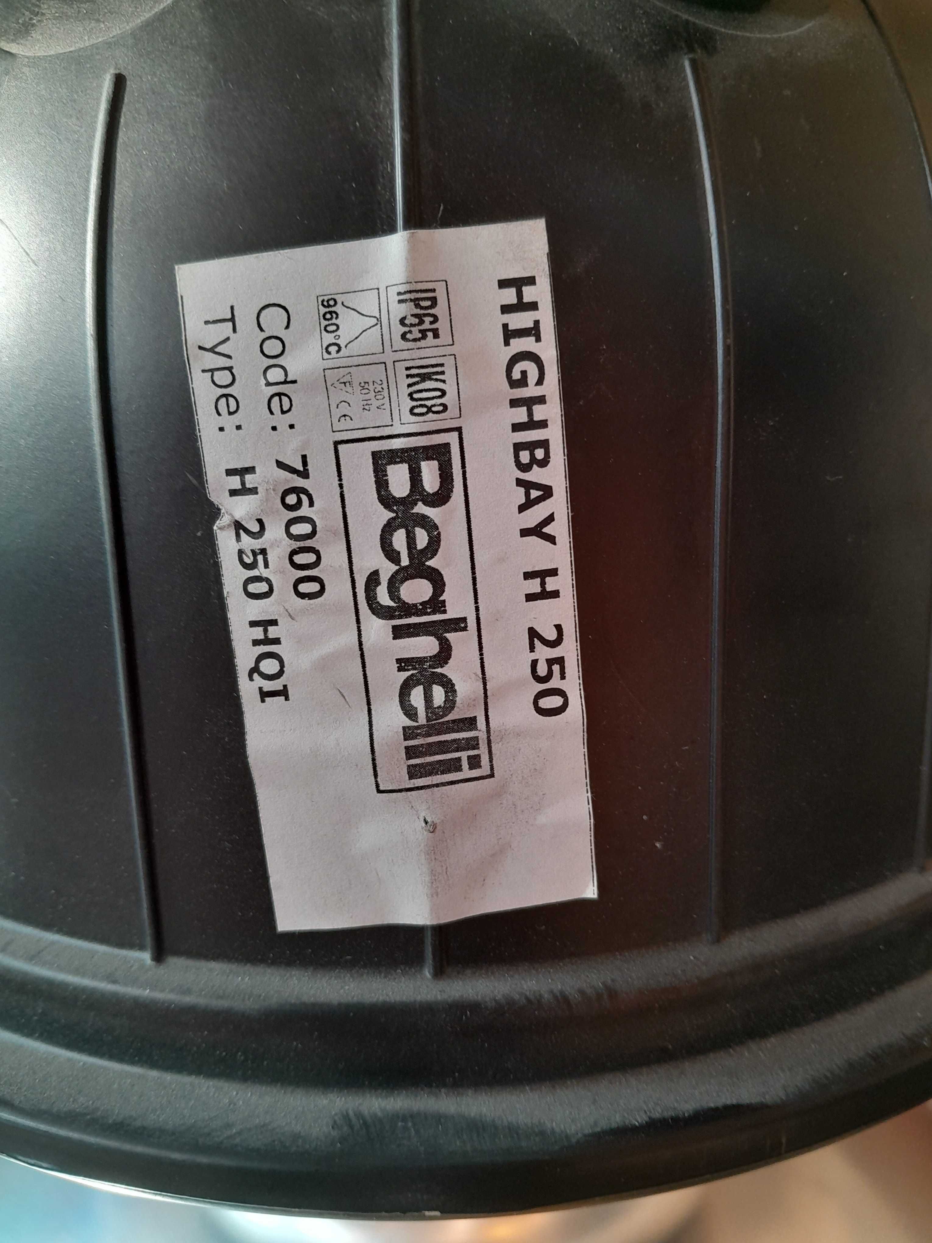 Lampy przemysłowe H 250 BEGHELLI 250W