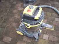 Odkurzacz przemyslowy Stanley 1600w
