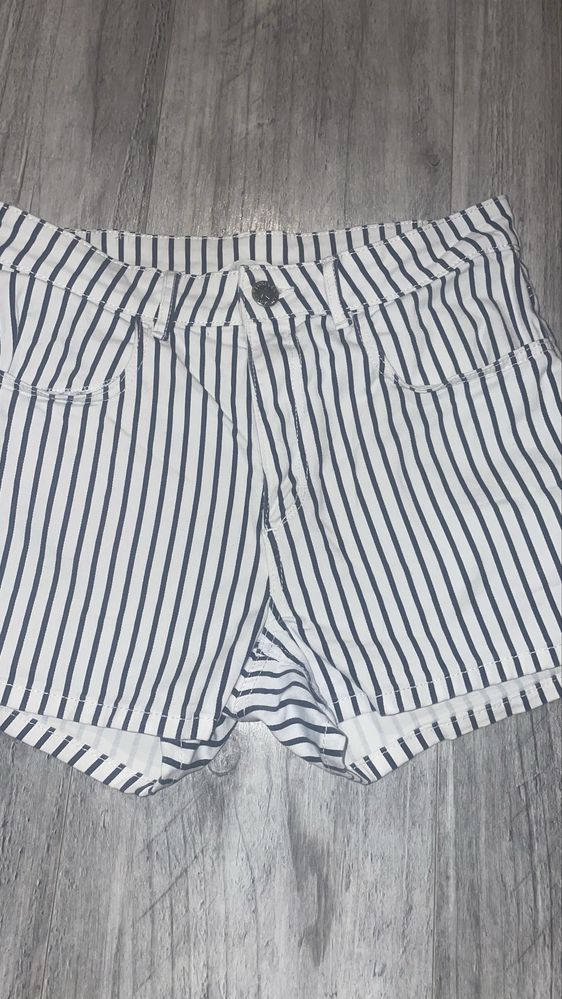 Spodenki w paski h&m rozm.164