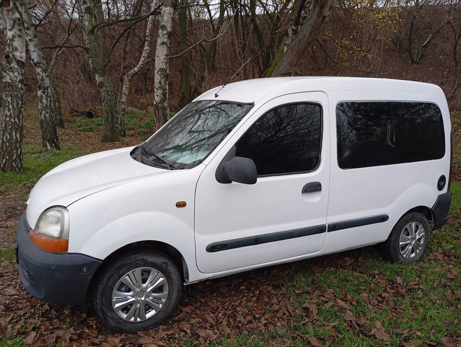 В рассрочку Renault Kangoo 1.9 дизель грузопассажир
