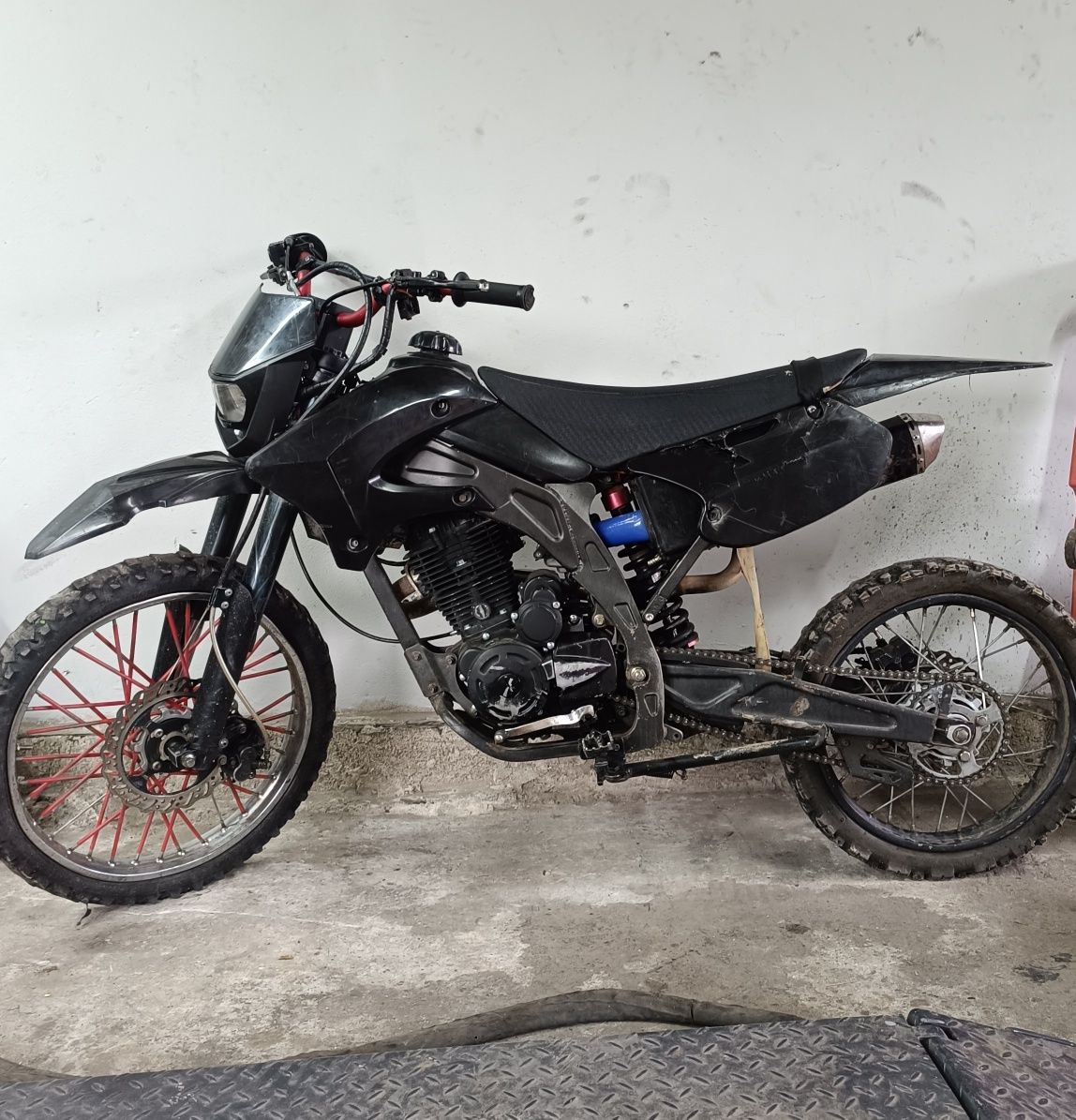Diabolini XB 250