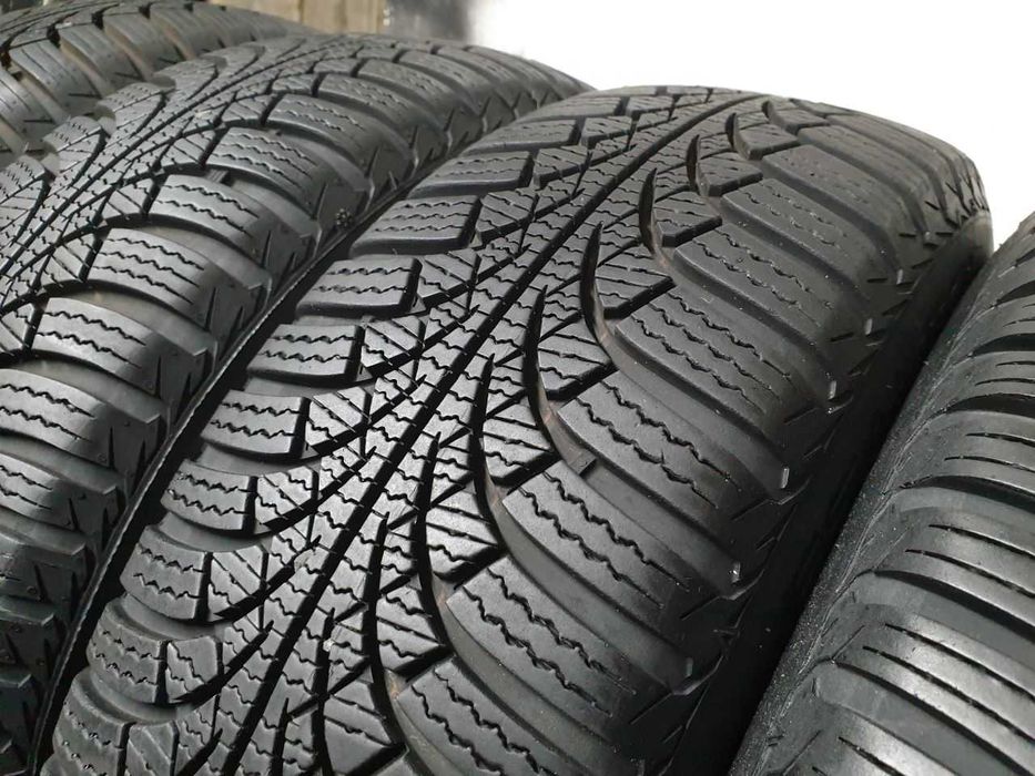 Cztery Opony zimowe 165/65R14 7,5mm Esa+ Tecar Super Grip 9
